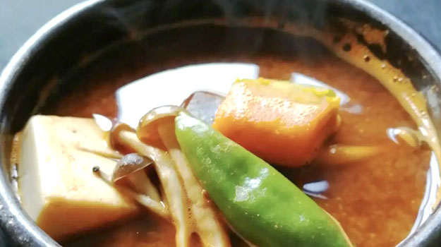 韓国釜山の味がするチゲ